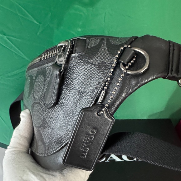 😎 Warren Mini Belt Bag ⚡️Coach Gray and Black Men's Belt Bag😎 - Picture 6 of 12